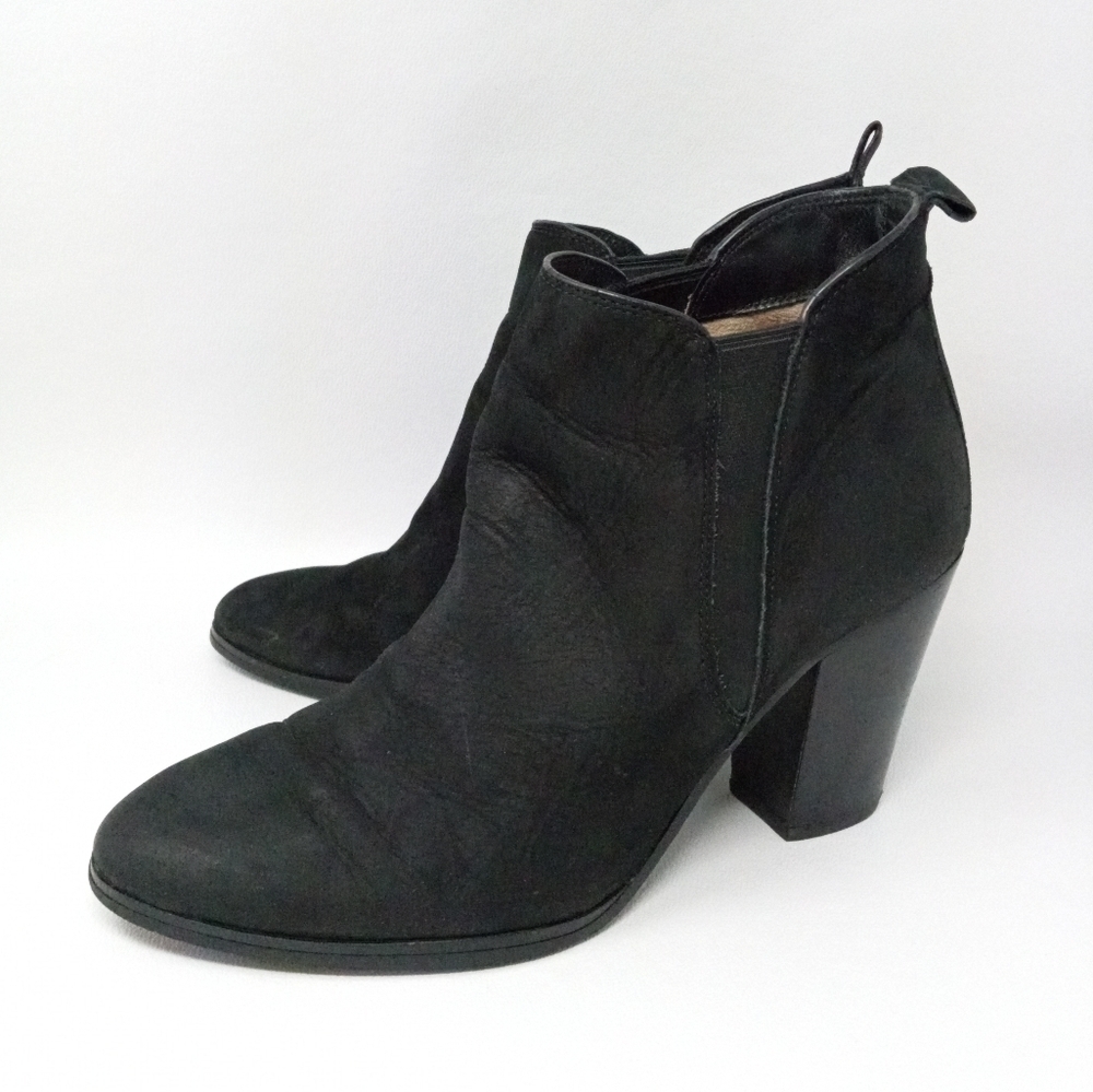 Michael Kors Back Leather Heeled Pull On Ankle Boots, Women's Size 9.5